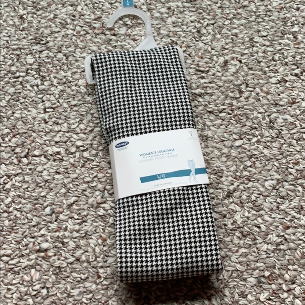 NWT LEGGINGS